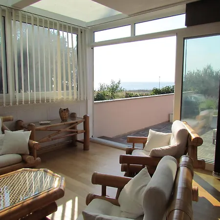 Apartment Jadran *